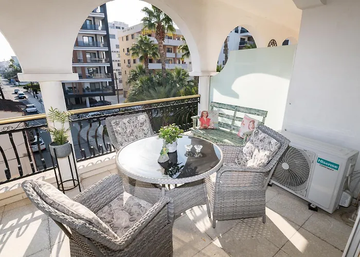 Quattro Center Apartmán Larnaca