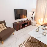 Апартаменти Quattro Center *