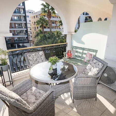 Quattro Center Apartment Larnaca