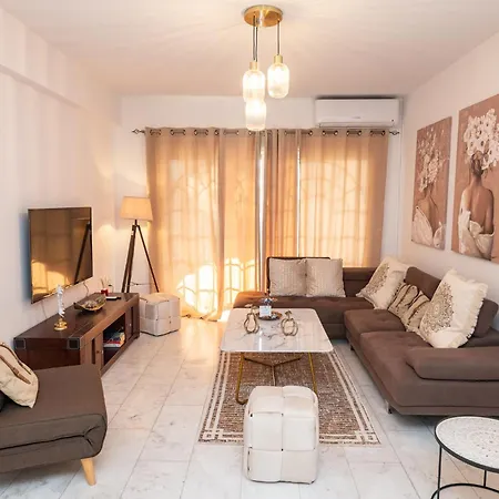 Apartment Quattro Center *