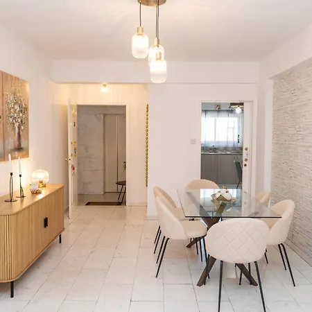Apartment Quattro Center