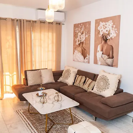 Appartement Quattro Center Larnaca