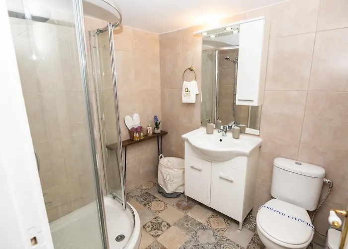 Quattro Center Διαμέρισμα *